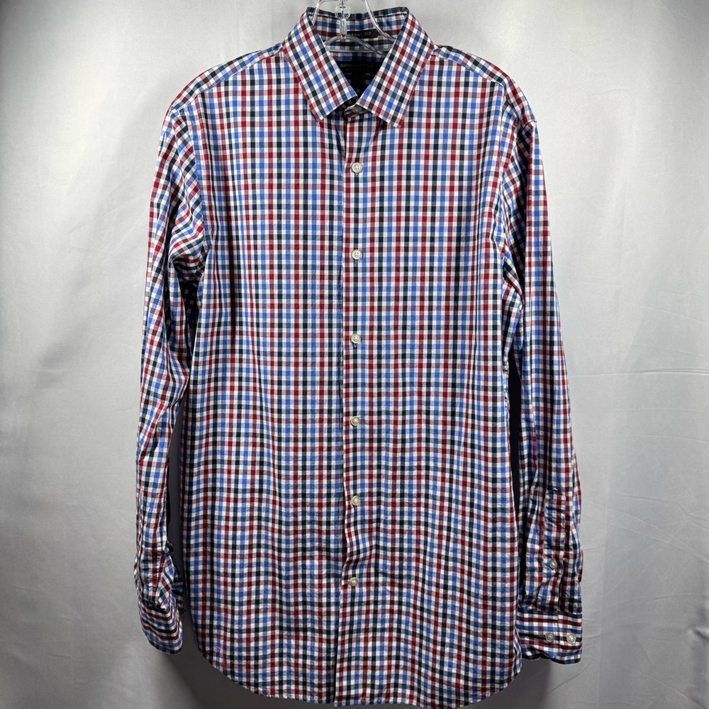 Banana Republic Men’s Med Red and Blue Button Down Shirt Supima Cotton Grant Fit